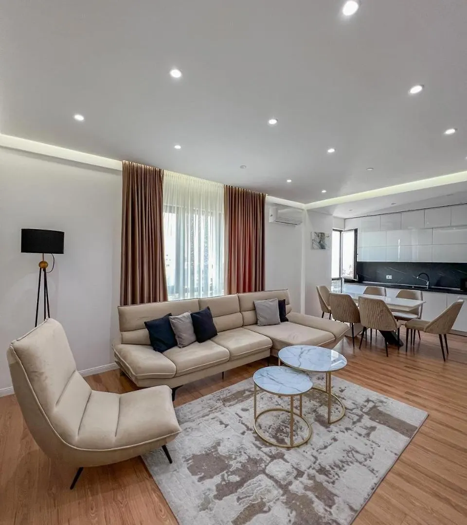 Lux Apartment At Arlis Tirana